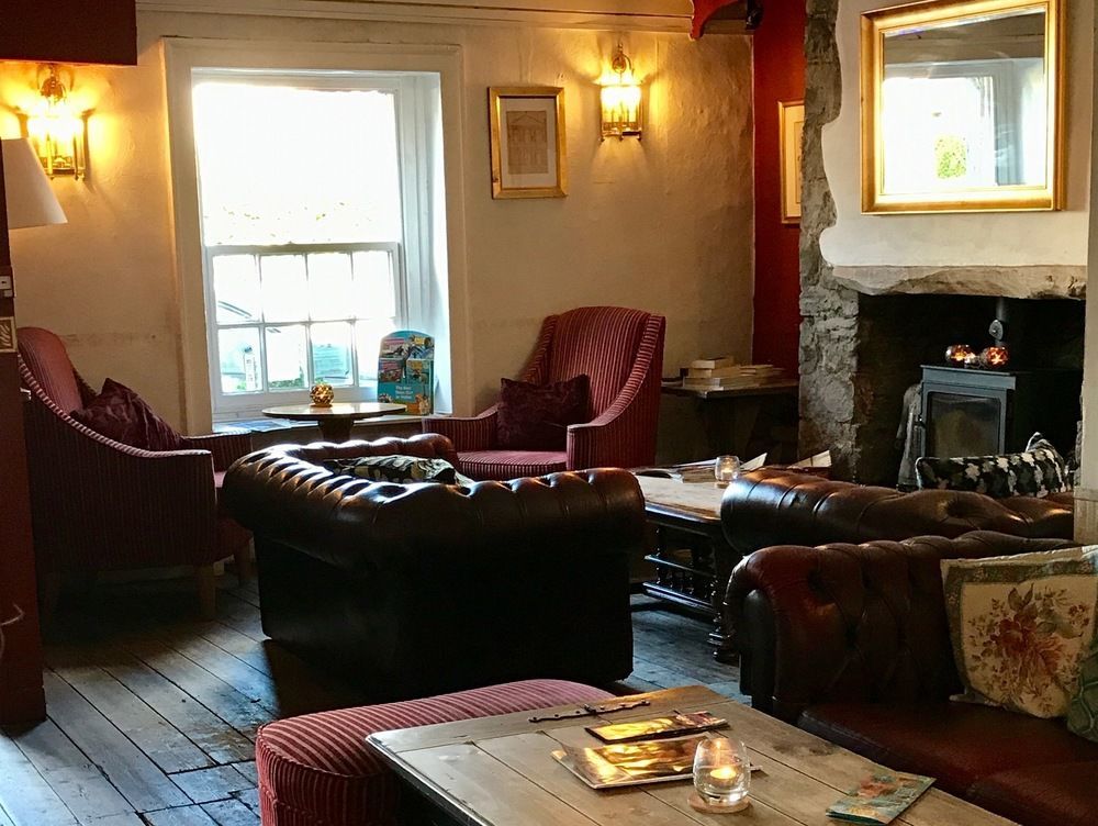 The New Court Inn Usk Exterior photo