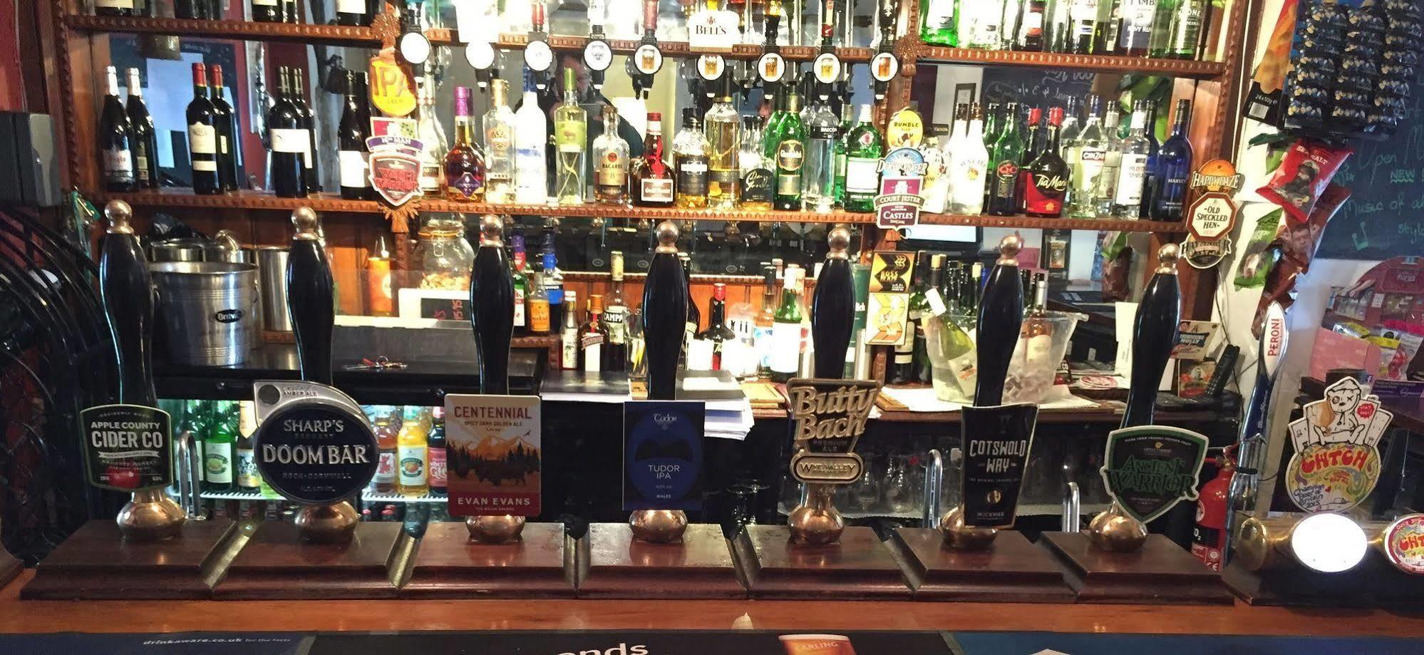 The New Court Inn Usk Exterior photo